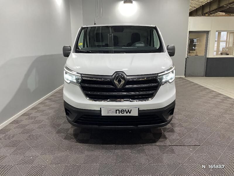 Occasion Renault Trafic 130 ch (95 kW) 2024 Blanc Monospace