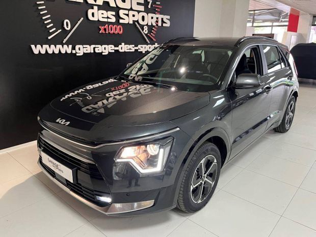 Gris Utilisé 2024 Kia Niro Active SUV | 30 499 € (Prix juste) - Image 1/4