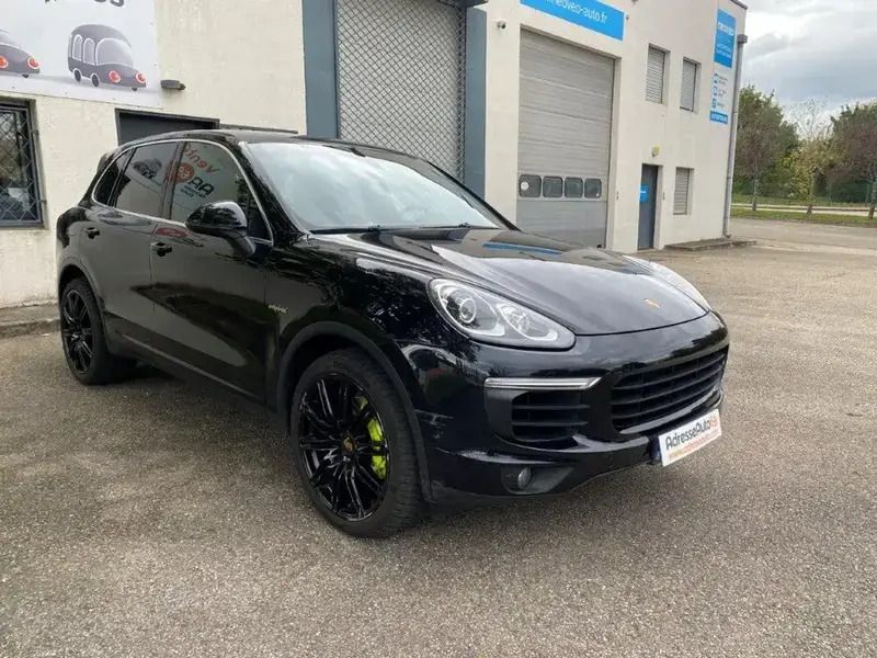 Utilisé 2015 Porsche Cayenne SUV | 33 900 € (Prix juste) - Image 1/4