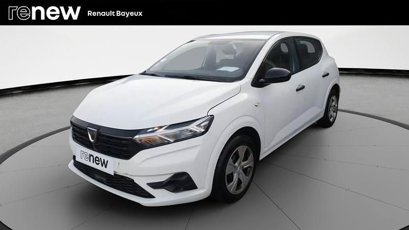 Blanc Utilisé 2022 Dacia Sandero Essentiel Citadine | 11 990 € (Bon prix) - Image 1/4