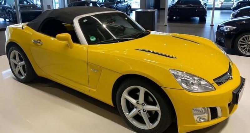 Jaune Utilisé 2009 Opel GT Cabriolet | 19 990 € - Image 1/4