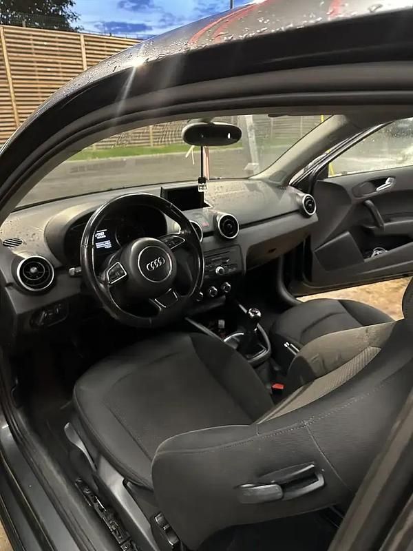 Occasion Audi A1 Ambition 90 ch (66 kW) 2012 Citadine