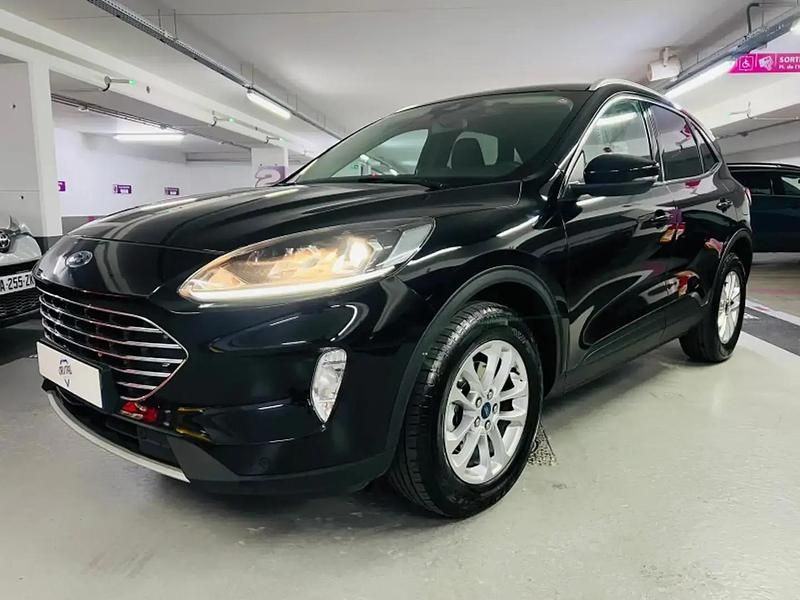 Noir Utilisé 2022 Ford Kuga Titanium SUV | 13 900 € - Image 1/4