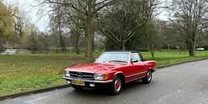 Rouge Occasion 1985 Mercedes SL280 Cabriolet | 57 500 € - Image 1/4