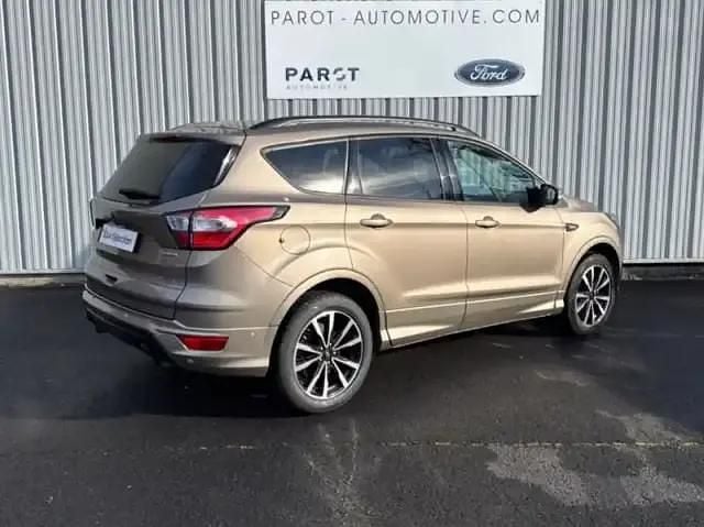 Gris Occasion 2019 Ford Kuga ST-Line SUV | 15 900 € (Super prix) - Image 1/3