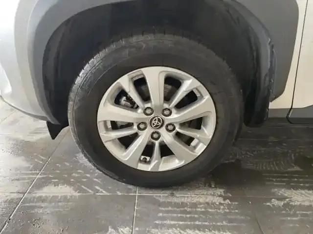 Occasion Toyota Yaris Cross Business Edition 2023 Gris minéral métallisé SUV