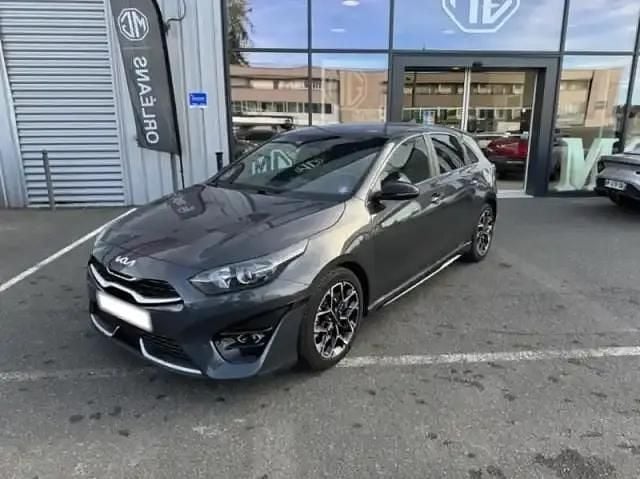 Gris eclipse métallisé Utilisé 2021 Kia Ceed GT GT-Line Berline | 19 490 € - Image 1/4