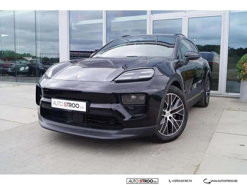 Noir Utilisé 2025 Porsche Macan Chrono SUV | 86 750 € - Image 1/4