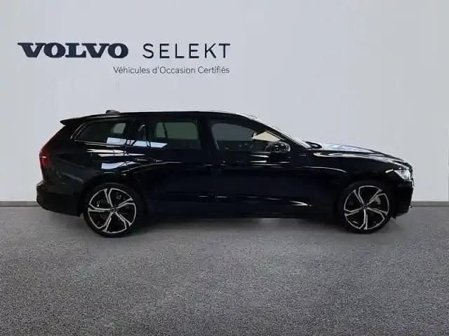 Occasion Volvo V60 253 ch (186 kW) 2025 717 noir onyx metallise Break