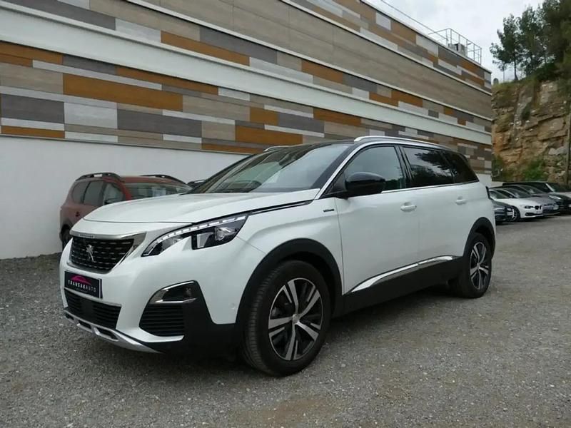 Blanc Utilisé 2017 Peugeot 5008 GT-line Monospace | 18 990 € (Prix juste) - Image 1/4