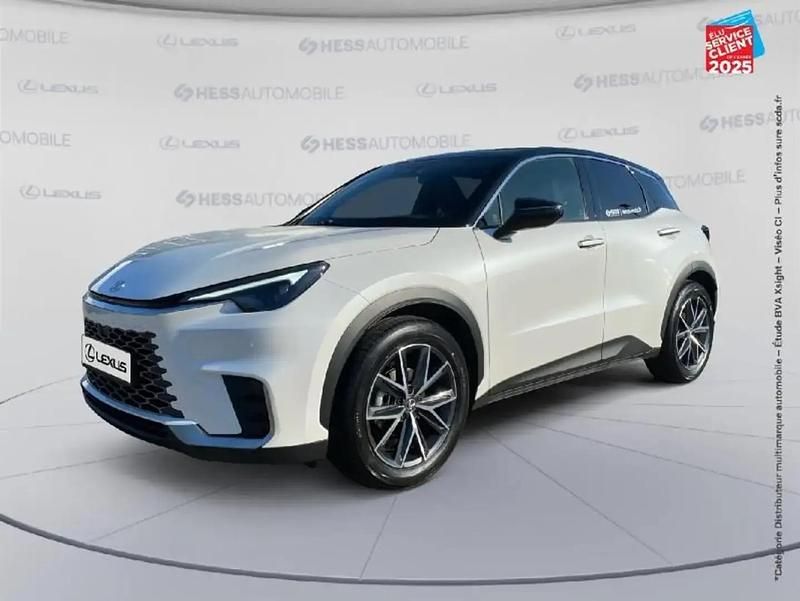 Utilisé 2025 Lexus LBX SUV | 34 999 € (Prix juste) - Image 1/4