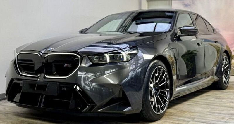 Gris Utilisé 2024 BMW M5 Comfort Edition Berline | 159 900 € - Image 1/4