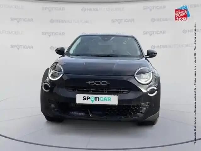 Occasion Fiat 600 102 ch (75 kW) 2024 Noir SUV