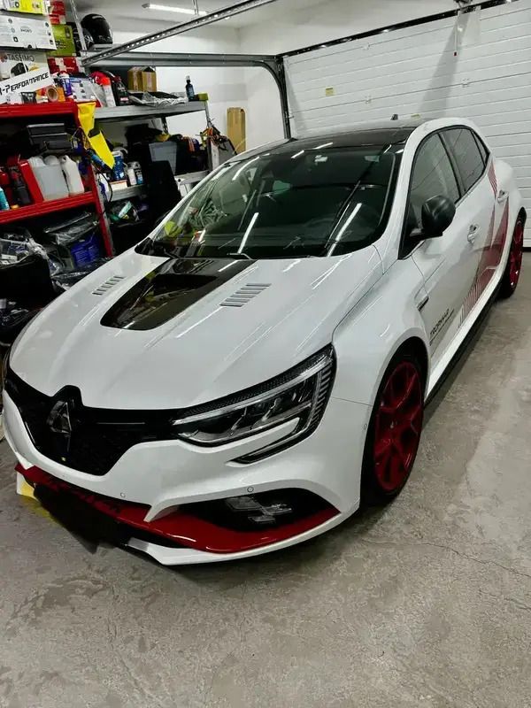 Utilisé 2024 Renault Mégane IV Trophy Berline | 68 300 € - Image 1/4