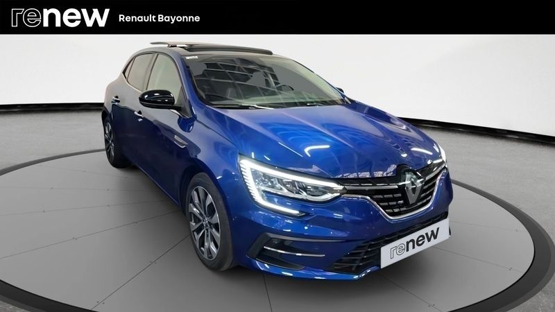 Bleu Utilisé 2024 Renault Mégane IV Techno Berline | 24 190 € (Prix assez cher) - Image 1/4