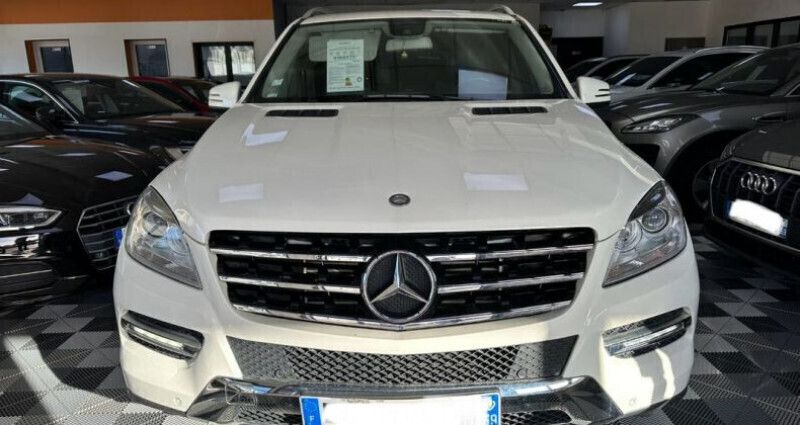 Blanc Utilisé 2014 Mercedes ML350 SUV | 22 990 € - Image 1/4