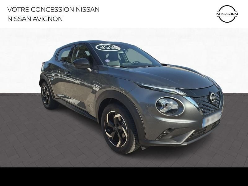 Gris squale métallisé Utilisé 2023 Nissan Juke N-Connecta SUV | 20 990 € (Bon prix) - Image 1/4