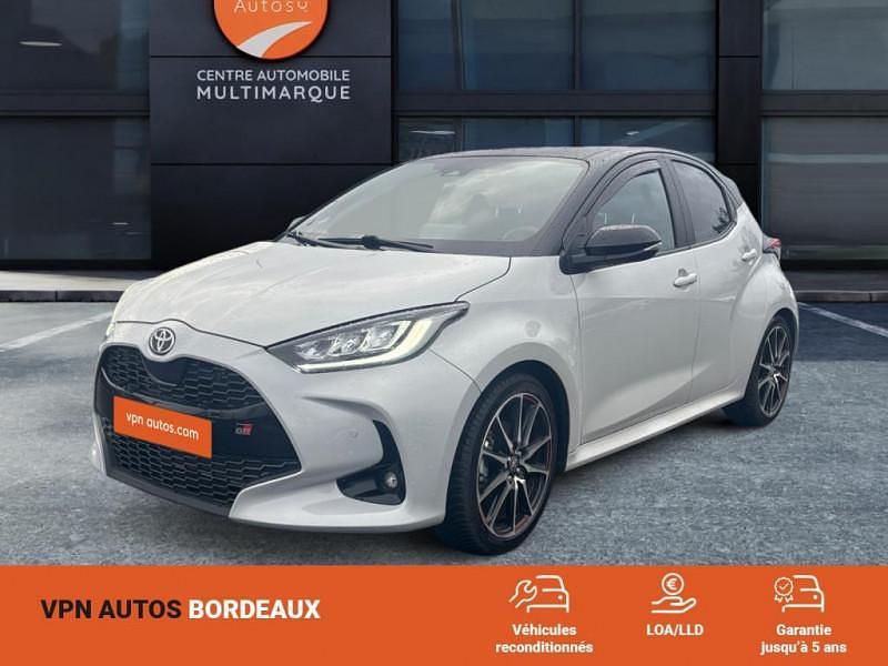 Occasion 2023 Toyota Yaris Hybrid Sport Citadine | 22 490 € (Prix juste) - Image 1/4
