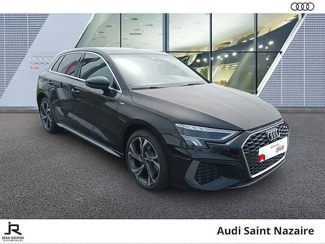 Occasion Audi A3 Sportback e-tron S-Line 150 ch (110 kW) 2024 Noir mythe métallisé Citadine