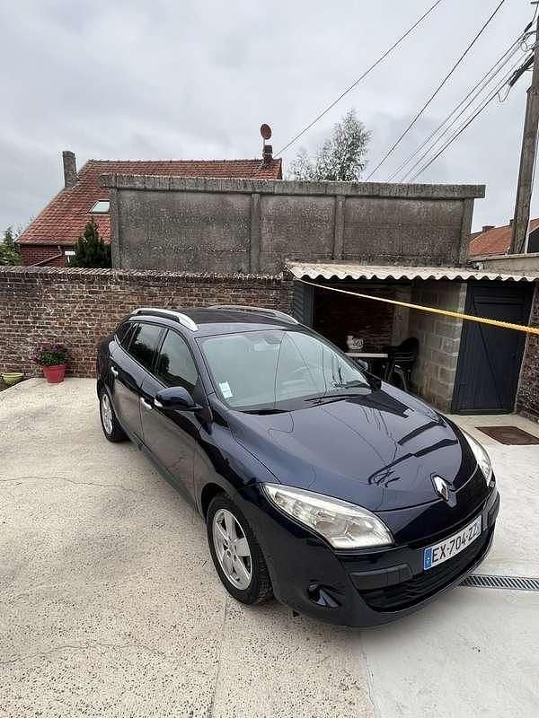 Occasion Renault Mégane GrandTour Dynamique 110 ch (80 kW) 2010 Break