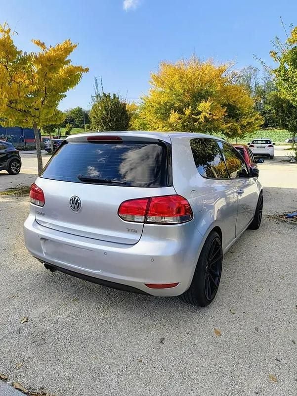 Utilisé 2009 VW Golf VI Trendline Berline | 5 200 € (Prix assez cher) - Image 1/4