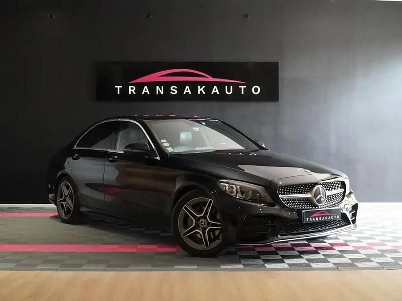Noir Utilisé 2020 Mercedes C200 AMG line Berline | 27 989 € (Prix juste) - Image 1/4