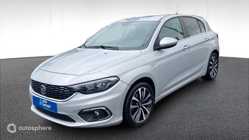 Gris Utilisé 2019 Fiat Tipo Lounge Berline | 9 881 € (Prix juste) - Image 1/4