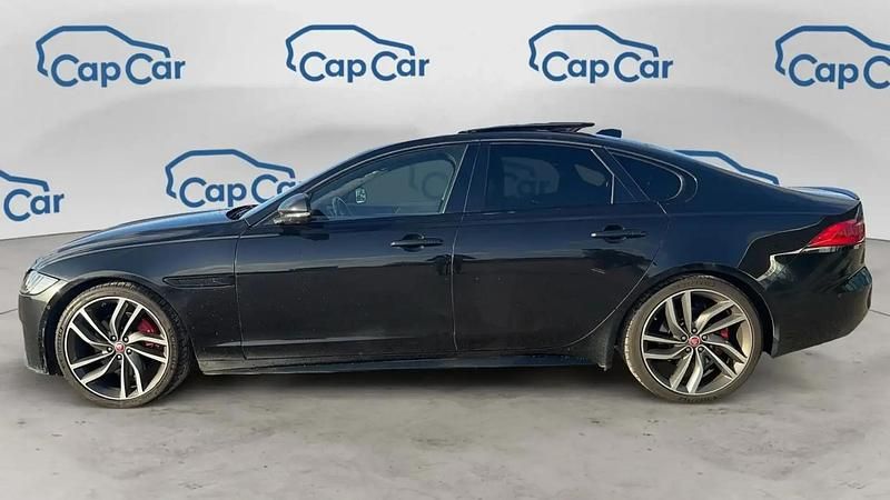 Occasion Jaguar XF R-Sport 300 ch (220 kW) 2020 Noir Berline