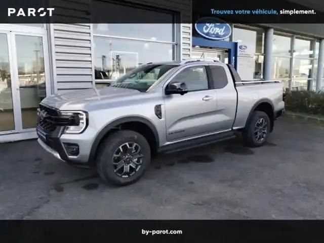 Gris métallisé Occasion 2025 Ford Ranger Wildtrack Pick-up | 48 990 € (Prix juste) - Image 1/4