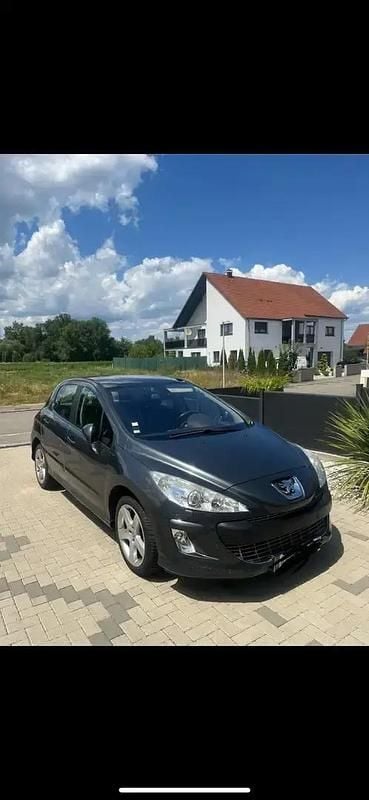 Utilisé 2010 Peugeot 308 Berline | 5 000 € (Prix juste) - Image 1/4