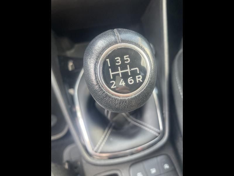 Image 2/4