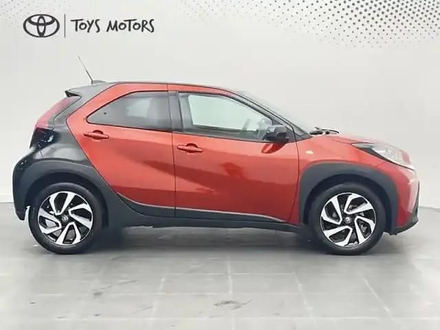 Occasion Toyota Aygo Design 72 ch (52 kW) 2024 Rouge Citadine