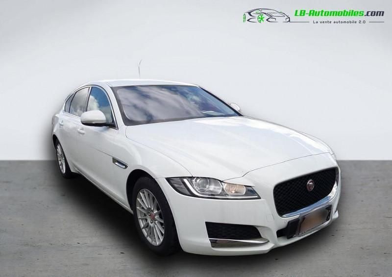 Utilisé 2019 Jaguar XF Berline | 24 000 € - Image 1/4