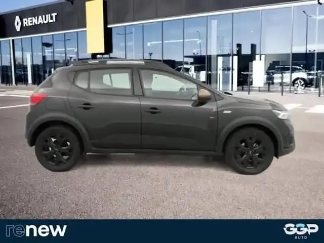 Nouvelle Dacia Sandero Extreme 2025 Noir nacré métallisé Berline