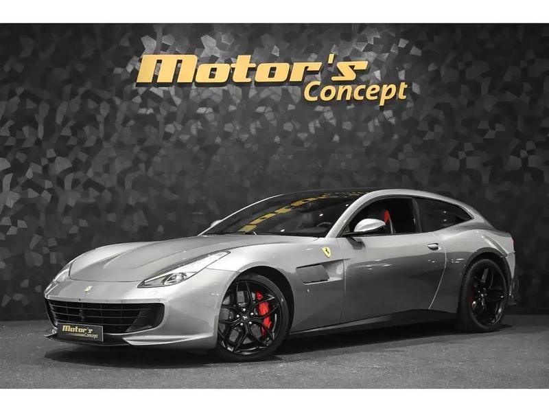 Argent Utilisé 2017 Ferrari GTC4Lusso Break | 194 861 € - Image 1/4