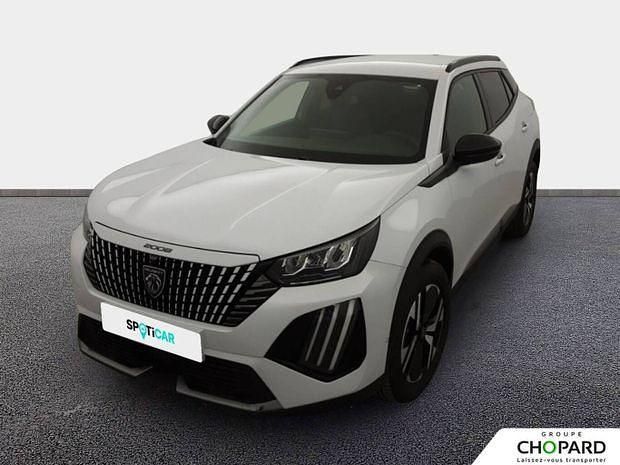 Vert Utilisé 2024 Peugeot 2008 Allure SUV | 24 490 € (Prix assez cher) - Image 1/4