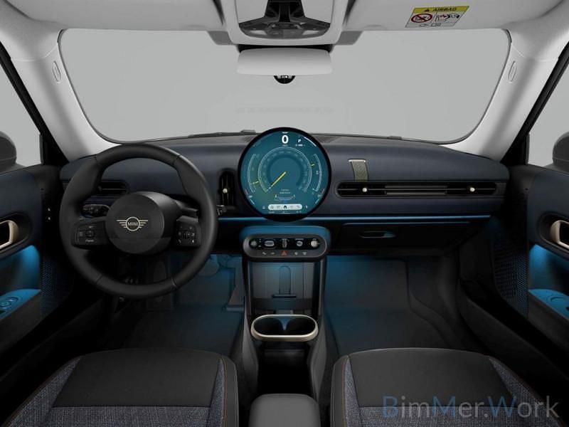 Image 2/4