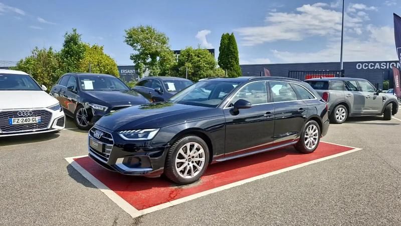 Noir Utilisé 2022 Audi A4 Business Break | 29 490 € (Prix juste) - Image 1/4