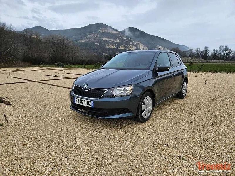 Occasion Skoda Fabia Active 60 ch (44 kW) 2016 Noir Berline