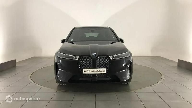 Occasion BMW iX Sport Line 242 kW (330 ch) 2023 Saphirschwarz métallisé SUV