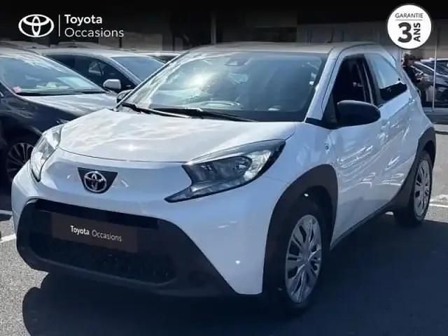 Blanc Utilisé 2022 Toyota Aygo Citadine | 13 480 € (Prix juste) - Image 1/4