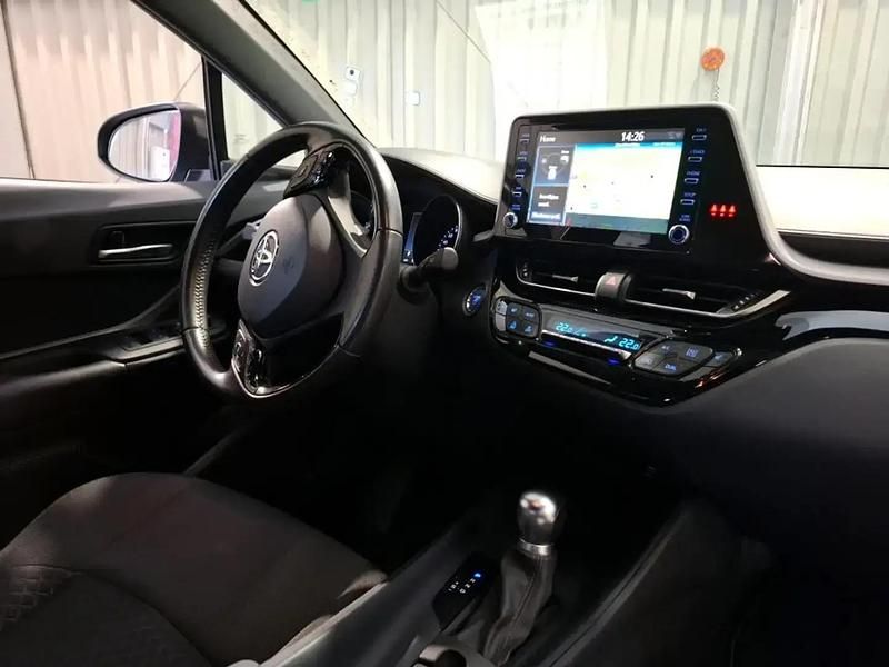 Gris Utilisé 2022 Toyota C-HR Business Edition SUV | 16 999 € - Image 1/4