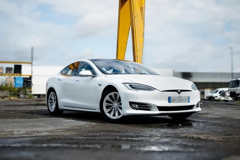 Utilisé 2018 Tesla Model S Berline | 23 500 € - Image 1/4