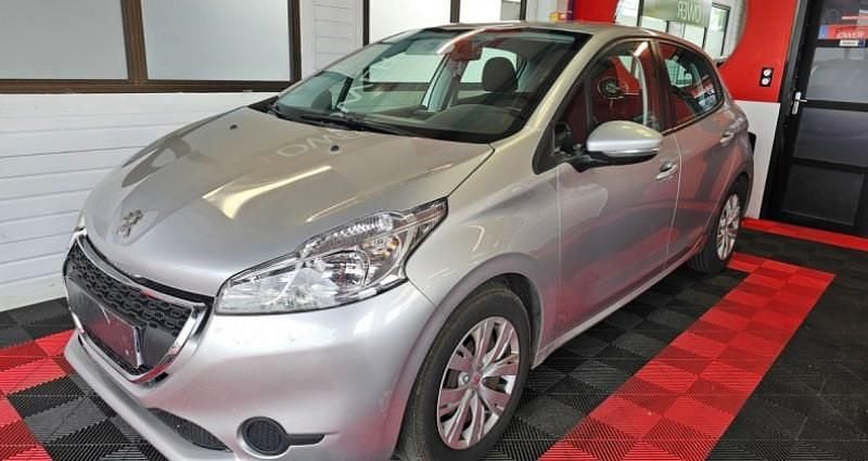 Utilisé 2013 Peugeot 208 Citadine | 5 990 € (Bon prix) - Image 1/4
