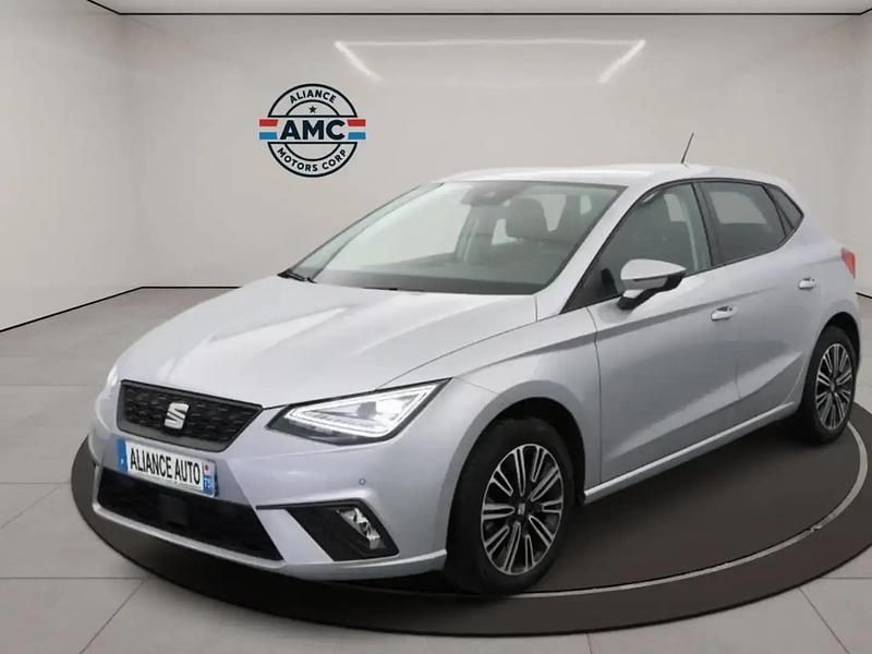 Gris Utilisé 2024 Seat Ibiza Copa Berline | 18 600 € (Prix juste) - Image 1/4