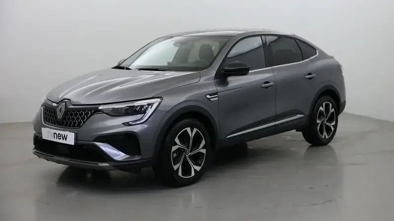 Gris Utilisé 2024 Renault Arkana Techno SUV | 27 500 € (Prix juste) - Image 1/4