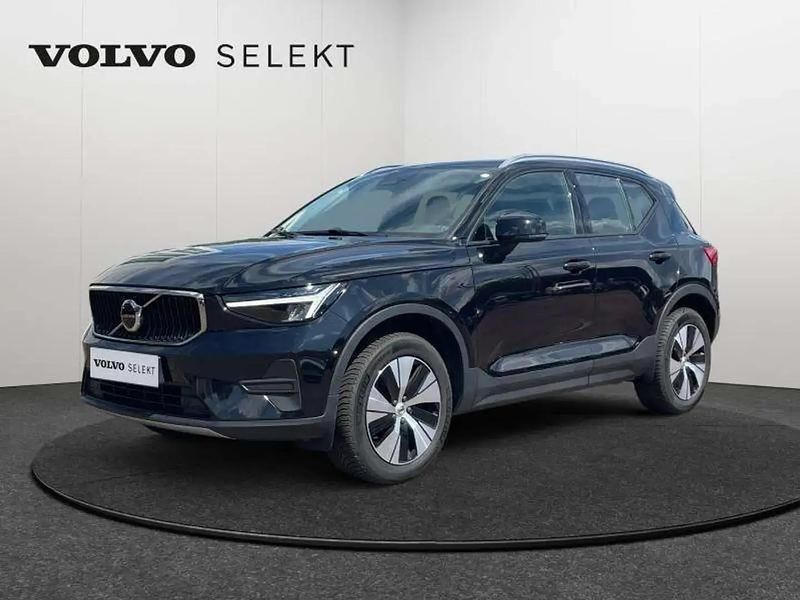 Noir Utilisé 2024 Volvo XC40 Core SUV | 33 835 € (Prix juste) - Image 1/4