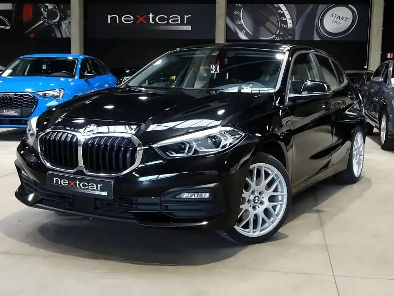 Noir Utilisé 2021 BMW 116 Sport Line Citadine | 20 390 € (Super prix) - Image 1/4