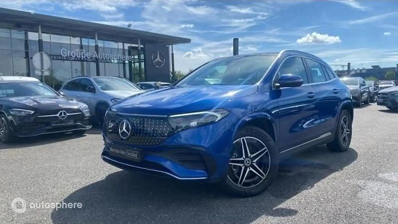 Bleu Utilisé 2024 Mercedes EQA250+ AMG line SUV | 37 999 € (Bon prix) - Image 1/4