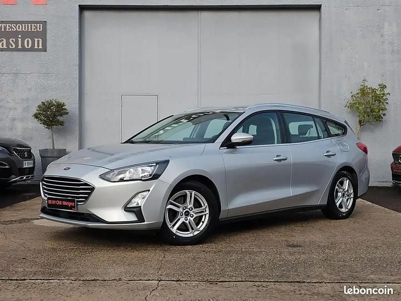 Gris Occasion 2019 Ford Focus Break | 16 990 € (Prix juste) - Image 1/4